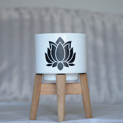 Beeswax Stand Candle - Black Lotus Flower Design