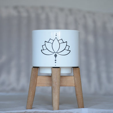 Beeswax Stand Candle - Lotus Flower Dot Design