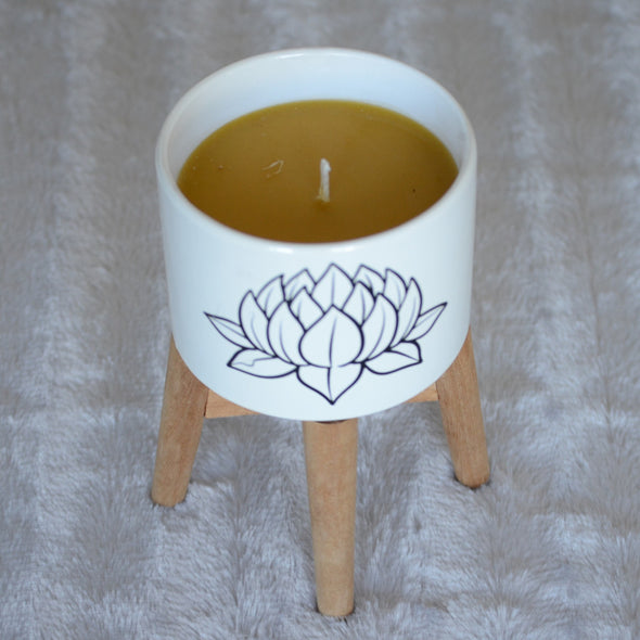 Beeswax Stand Candle - Lotus Flower Design